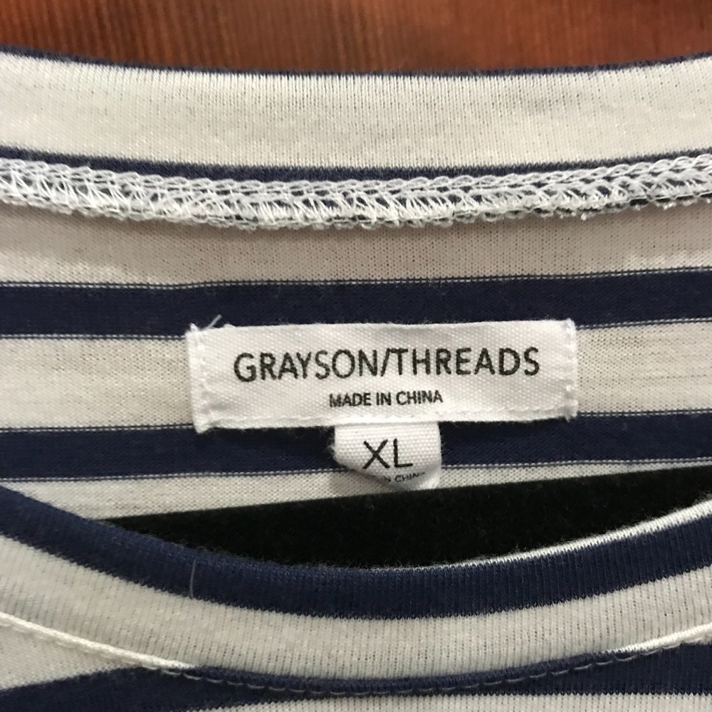 Weekend T-shirt - Picture 3 of 3